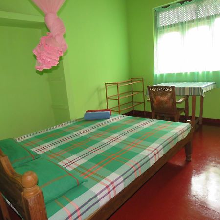 Hikkaduwa Home Stay Esterno foto