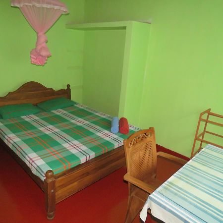 Hikkaduwa Home Stay Esterno foto