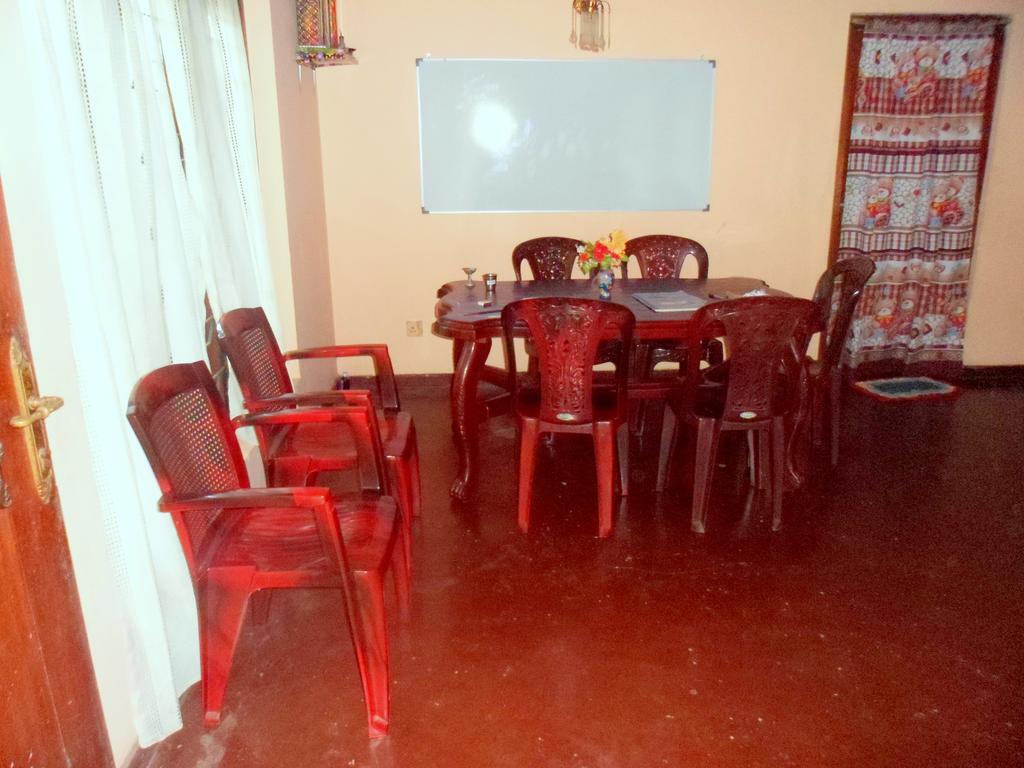 Hikkaduwa Home Stay Esterno foto