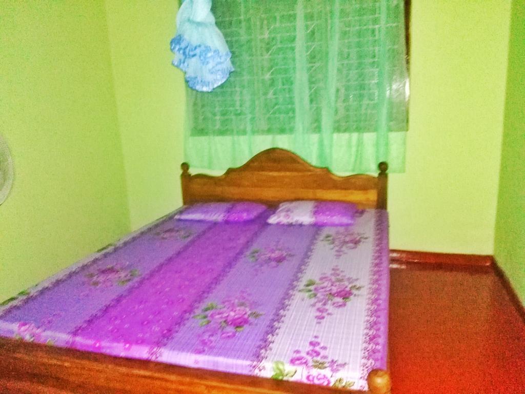 Hikkaduwa Home Stay Esterno foto