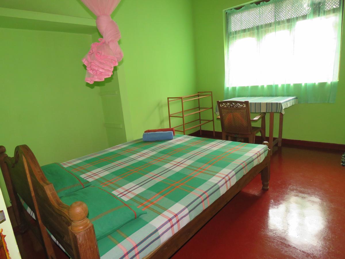 Hikkaduwa Home Stay Esterno foto